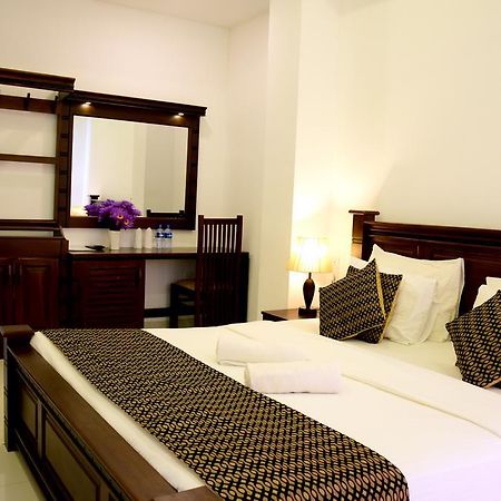 Hotel Bamiyan Kandy Exterior photo